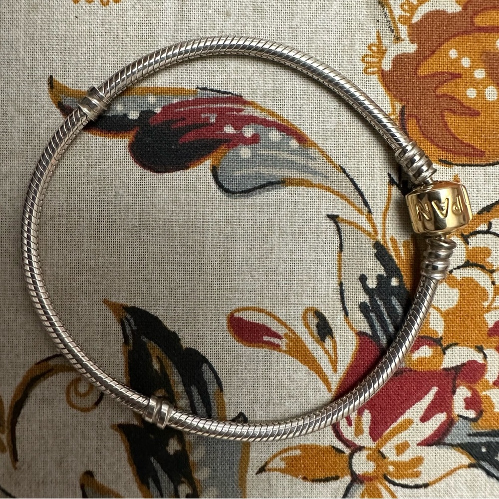 New Pandora Sterling Bracelet with 14K Gold Clasp - rare find! 7.5 inches long